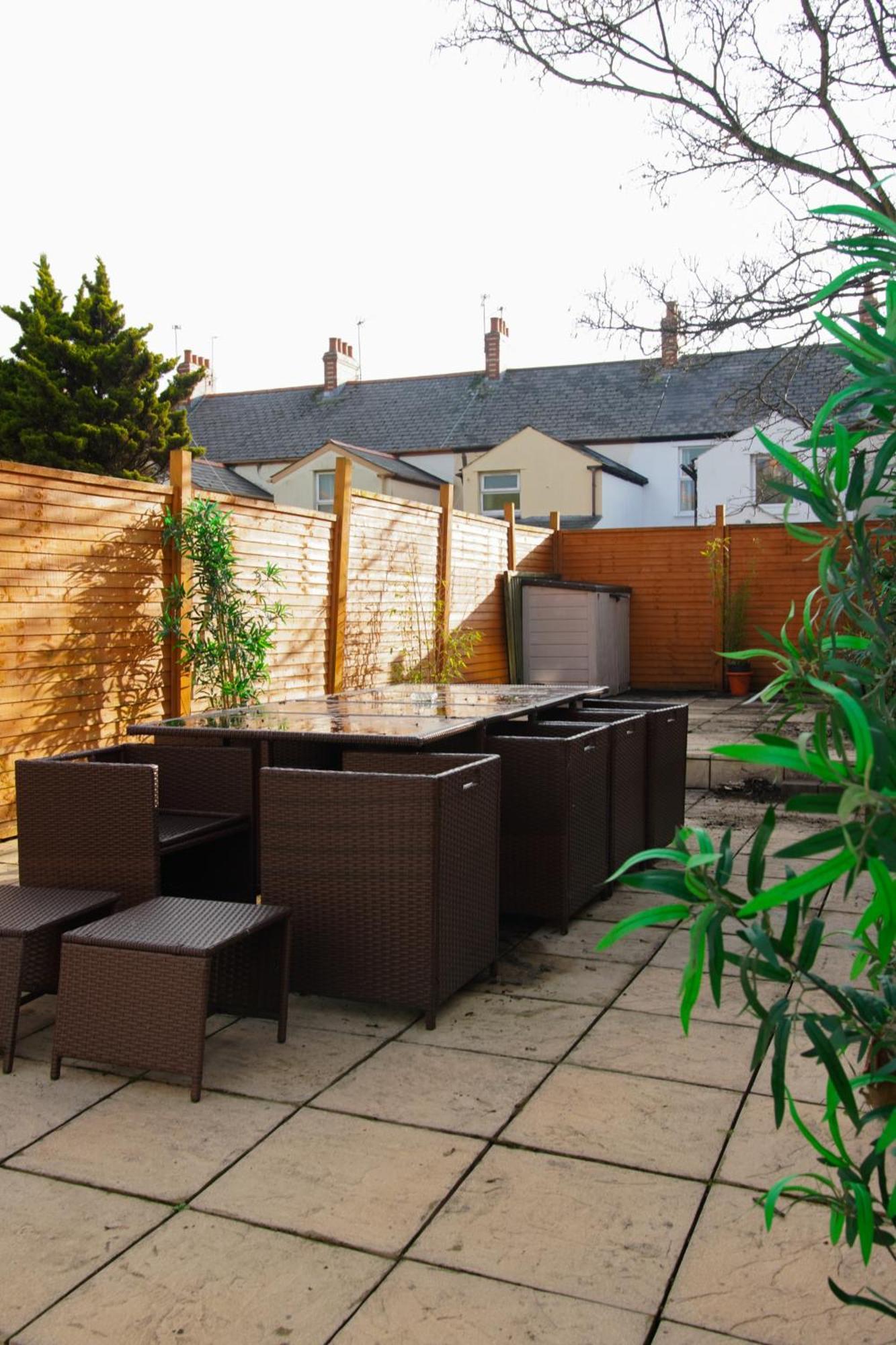House Near Cardiff City Centre ภายนอก รูปภาพ